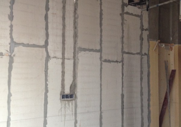 會所內(nèi)部隔墻板施工展示圖一