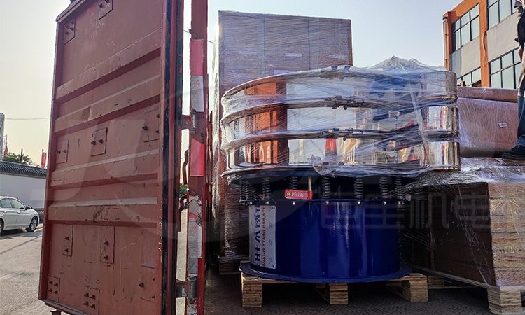 长沙晏先生订购一台三元旋振筛发货