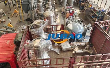 河南南阳李女士订购的ZKS-650大肚上料机发货